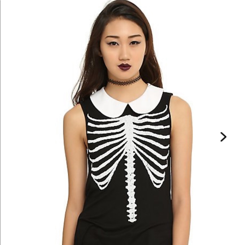 ISO Caviar/ beaded ribcage tank top